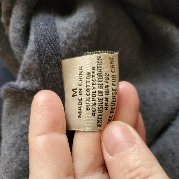 Deer Hoodie Size M - Picture 7 of 10